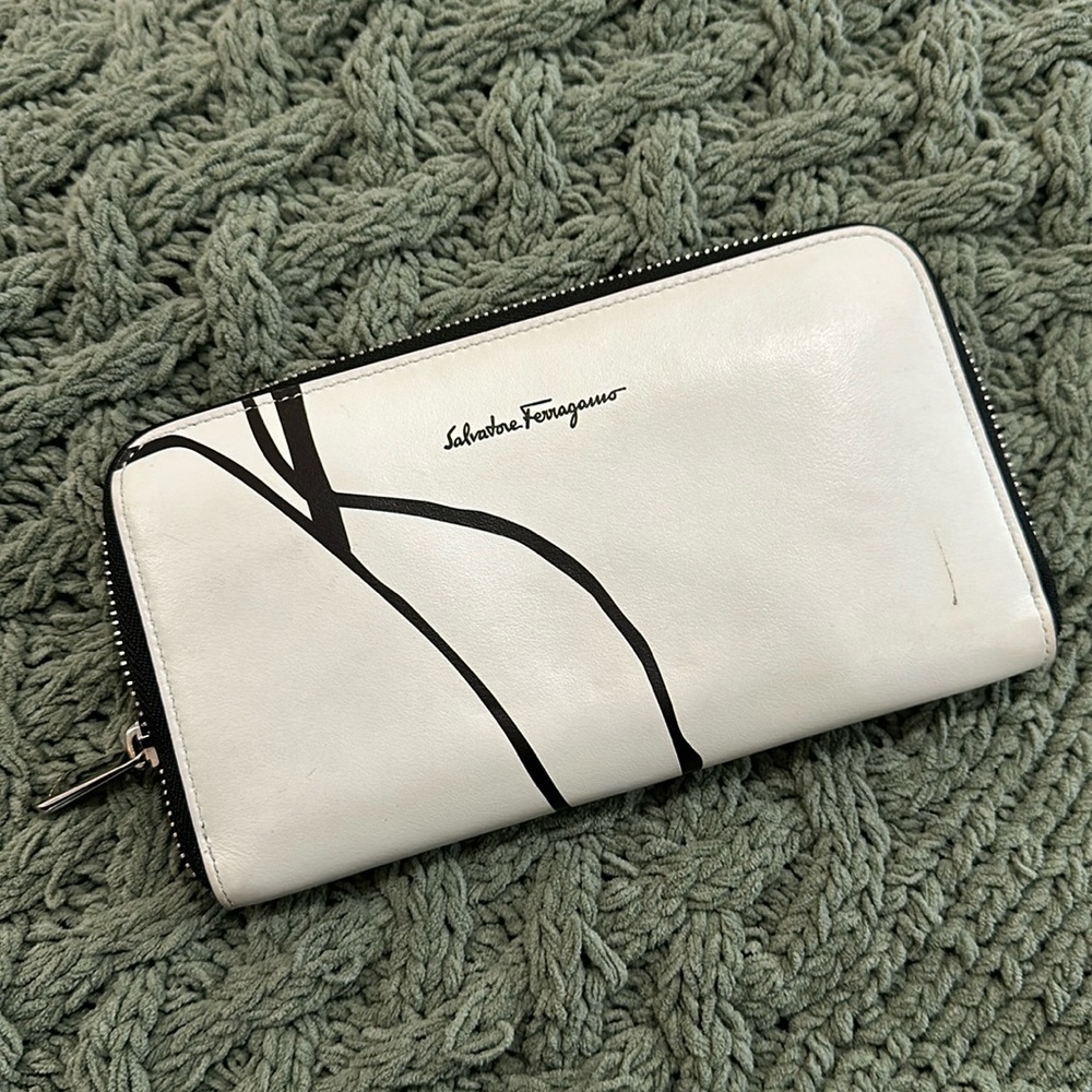 Salvatore Ferragamo wallet